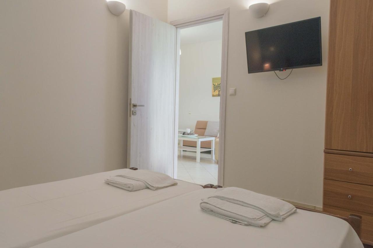 Pasithea Apts Almirida